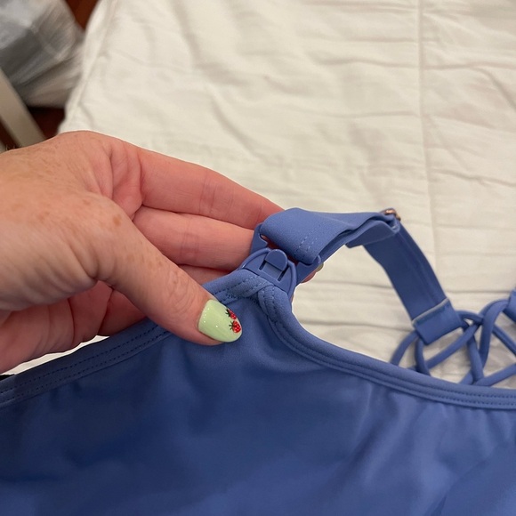 Women's Nursing Blue Sports Bra XL

0013 - Picture 3 of 4